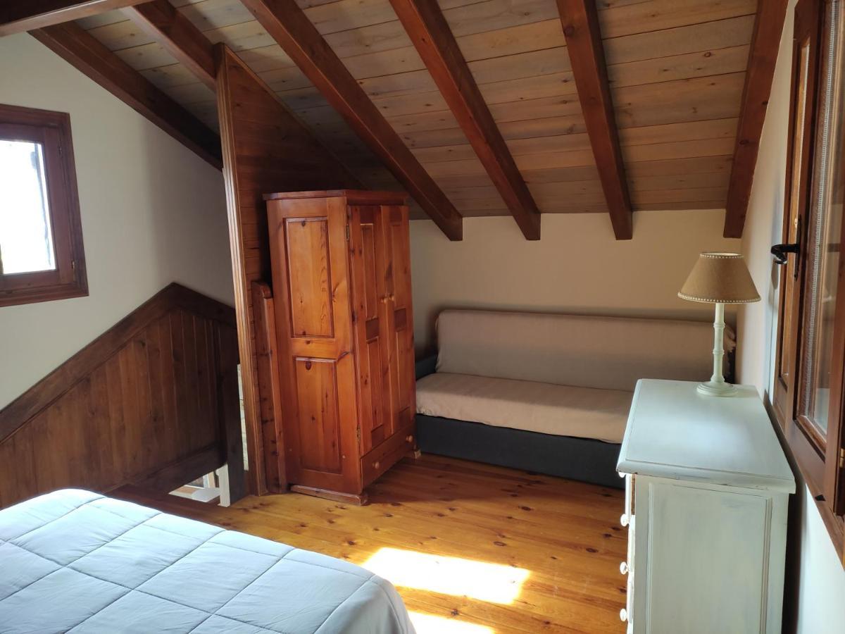 Apartamentos Vina Olivan Sarvisé Εξωτερικό φωτογραφία