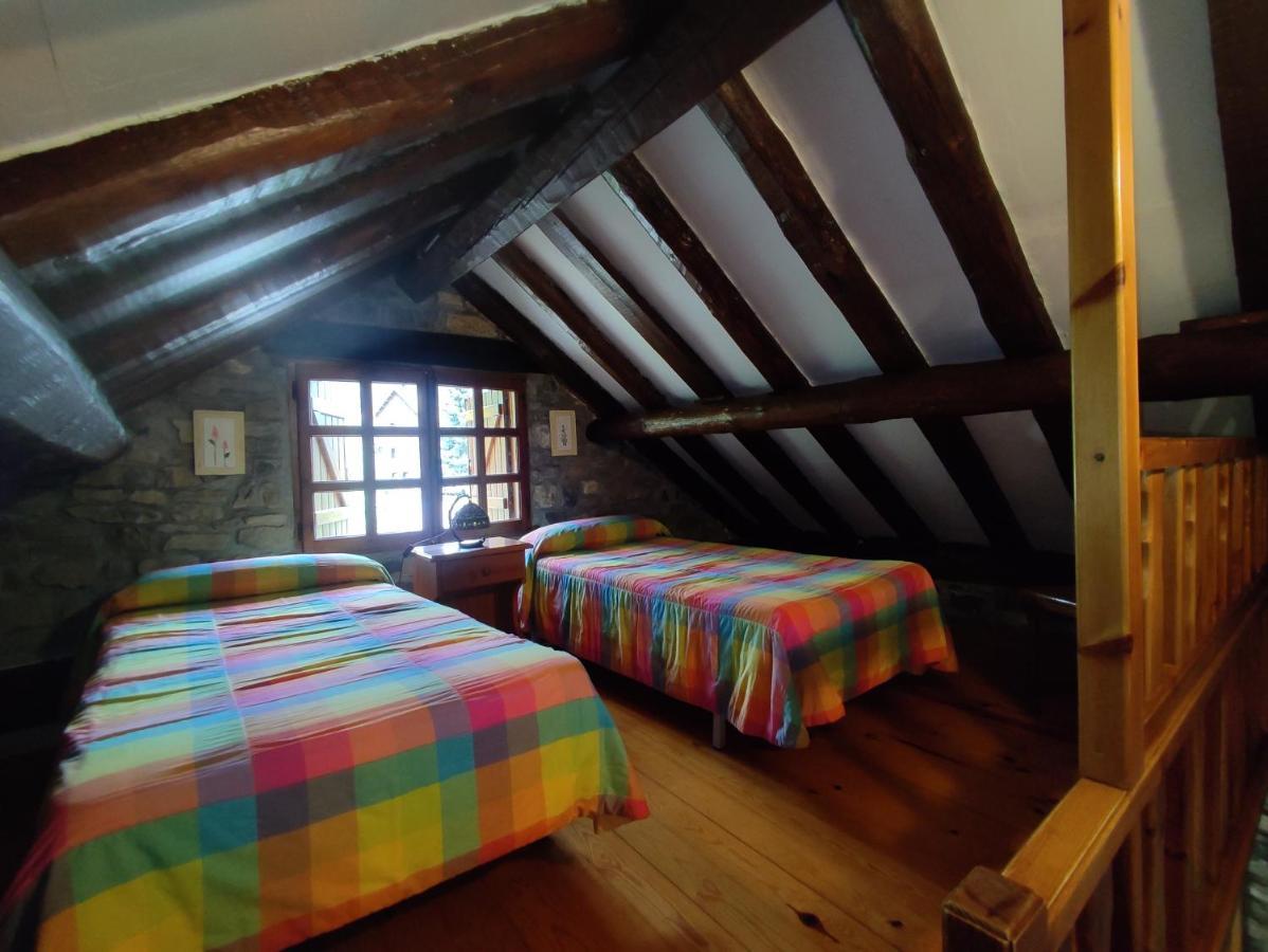 Apartamentos Vina Olivan Sarvisé Εξωτερικό φωτογραφία