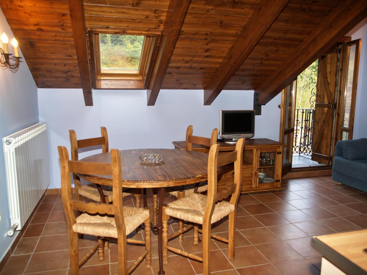 Apartamentos Vina Olivan Sarvisé Εξωτερικό φωτογραφία